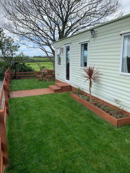Apartment Coed Bach, Nr Rhosneigr, Anglesey *